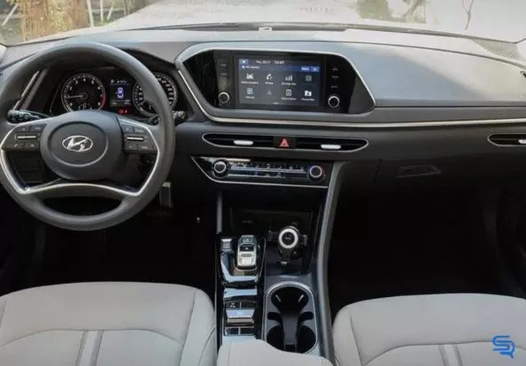 رنت ماشین هیوندای سوناتا YF رنت ماشین هیوندای سوناتا YF