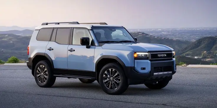 مزایای اجاره لندکروز در کیش نسبت به دیگر خودروها